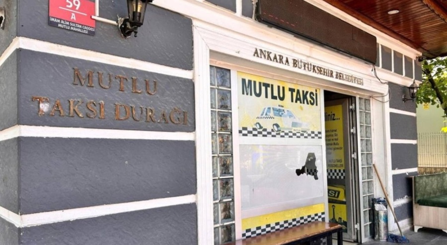 Taksi durağına kılıçlı saldırı: 1 kişi ağır yaralı