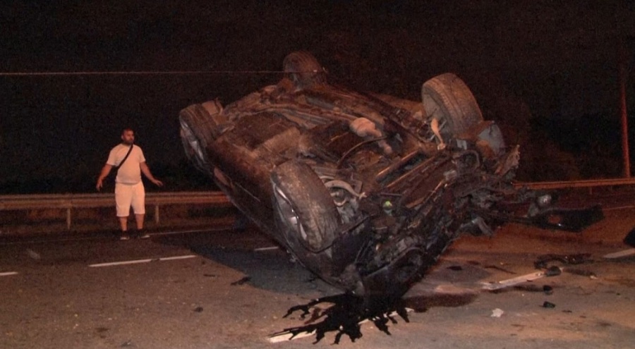 Hurdaya dönen cipten yara almadan çıktılar