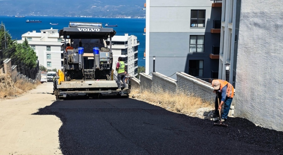 Gemlik Hisar Mahallesi'nde asfalt çalışması