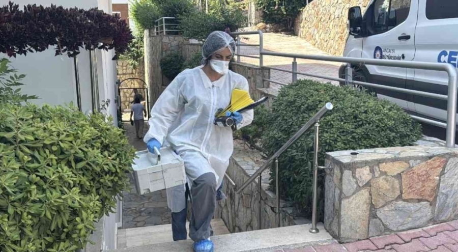 71 yaşındaki bir kişi evinde ölü bulundu