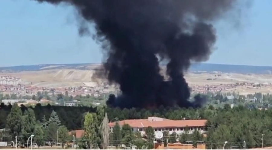 Kütahya Hava Er Eğitim Tugay Komutanlığı'nda yangın