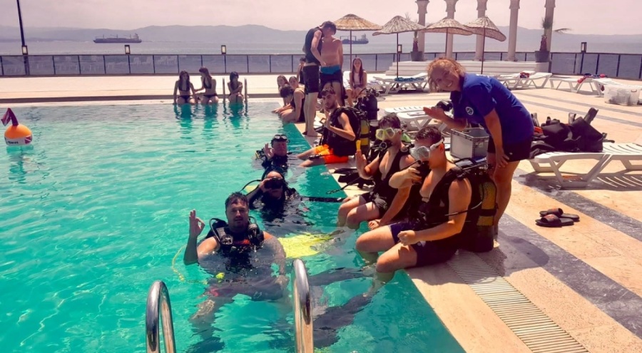 Gemlik Belediyesi'nden gençlere özel yaz kampı