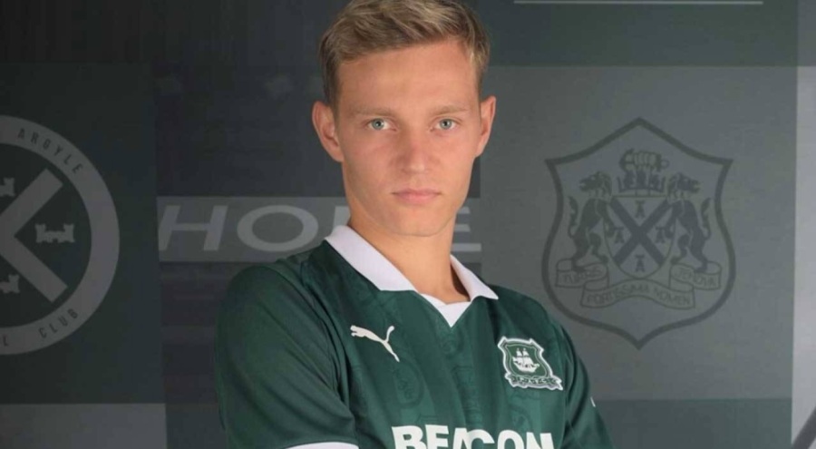 Mathias Ross, Plymouth ile imzaladı!