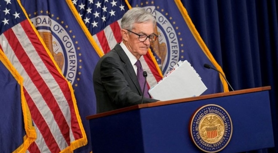 Fed Başkanı Powell'dan faiz indirimi sinyali