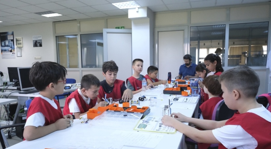 BUTGEM'de çocuklar yeteneklerini keşfetti
