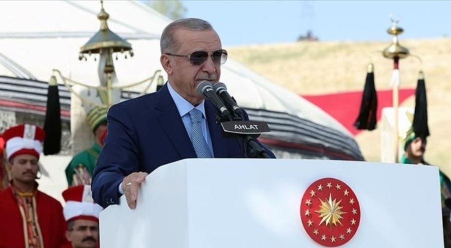 Cumhurbaşkanı Erdoğan: Türk milleti için Ahlat Kızılelma'nın anahtarıdır