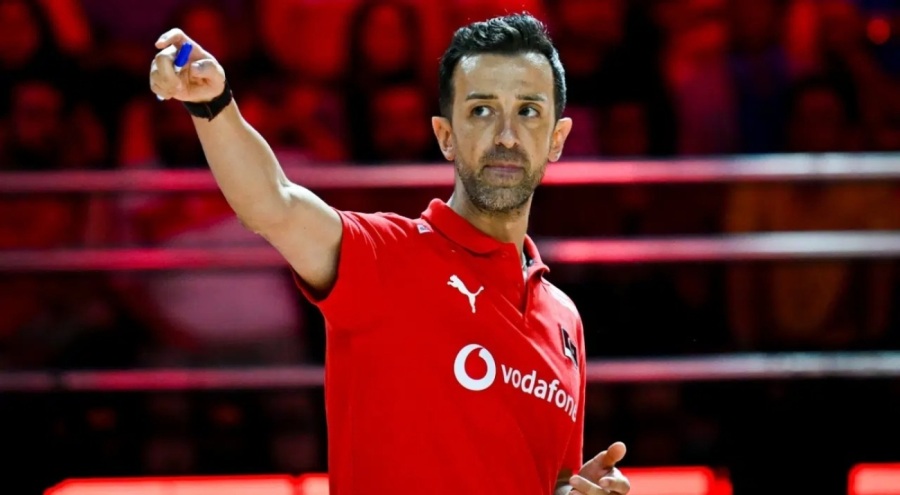 A Milli Kadın Voleybol Takımı Başantrenörü Daniele Santarelli: 'Biz rekorların takımıyız'