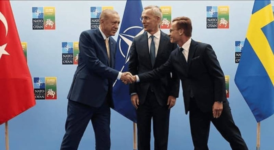 İsveçli diplomat NATO görüşmesinden sonra Türkiye dosyalarını tuvalette unuttu