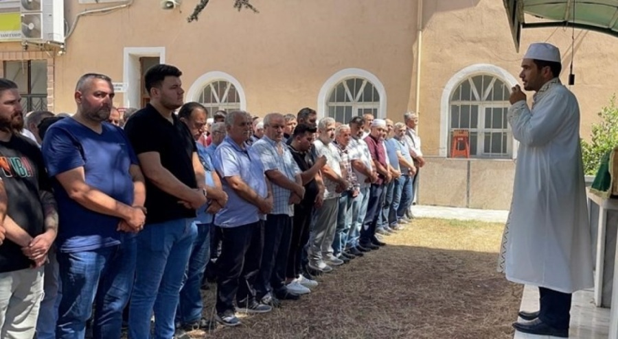 Derede ölü bulunan adamın cenazesi defnedildi