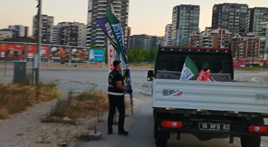 Nilüfer'in caddelerinde kapsamlı temizlik yapıldı