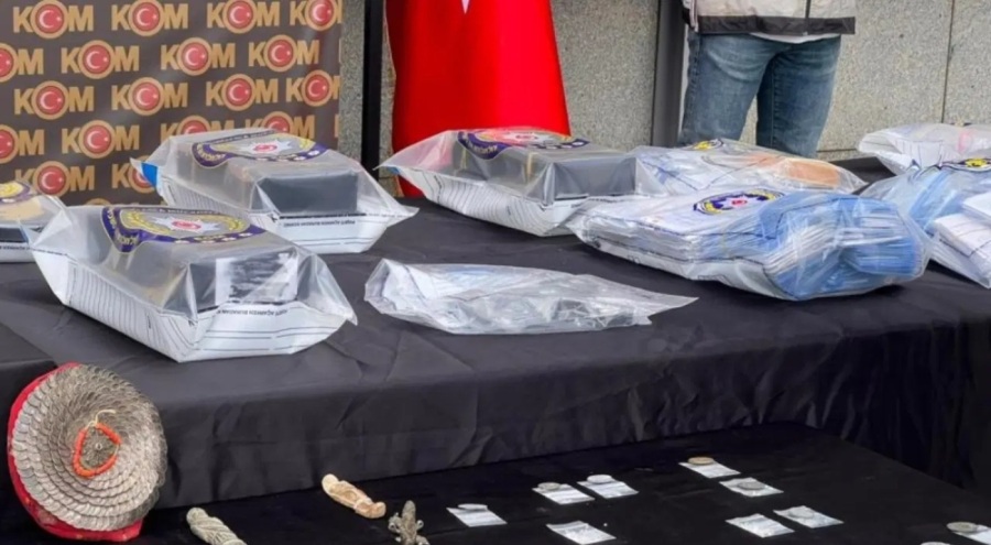 Kapalıçarşı'da 'kaçak pırlanta' operasyonu: Gözaltı sayısı artıyor!