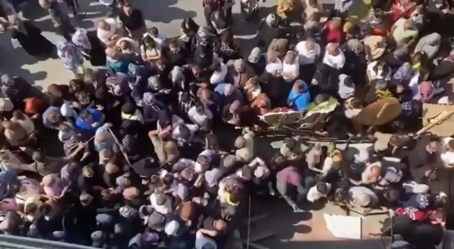 Bursa'da indirim değil, eziyet kuyruğu!