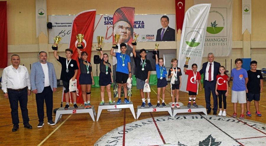 Osmangazi'de minik raketler kıyasıya mücadele etti!