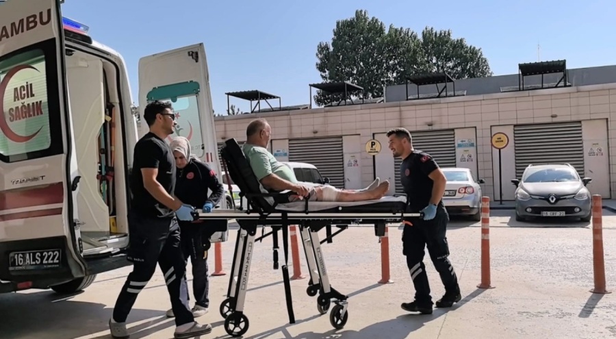 Bursa'da spiralle bacağını kesen işçi yaralandı!