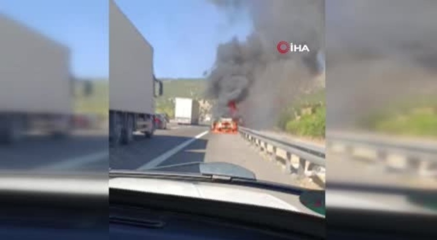 Ankara'da otomobilde başlayan yangın ormanlık alana sıçradı