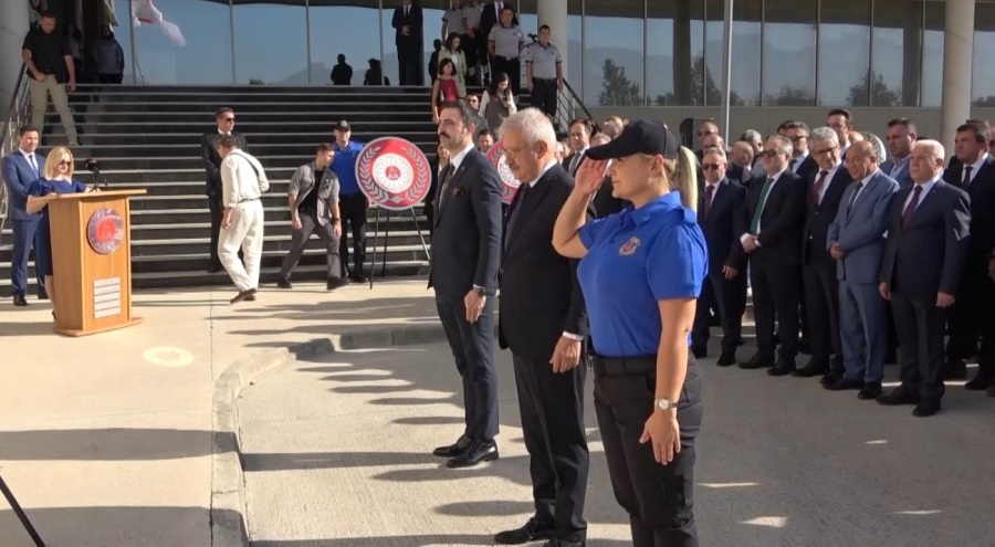 Yeni adli yıl Bursa'da törenle başladı