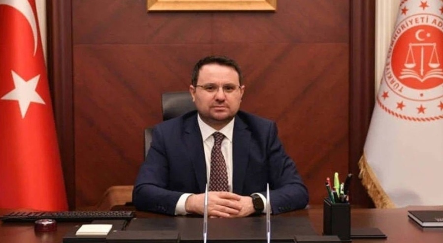 Evinin önünde Akın Gürlek'i soran 2 motosikletli gözaltına alındı