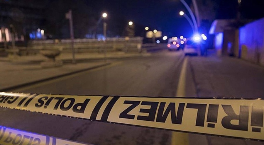 16 yaşındaki kız çocuğu, otomobilde silahla vurulmuş halde ölü bulundu