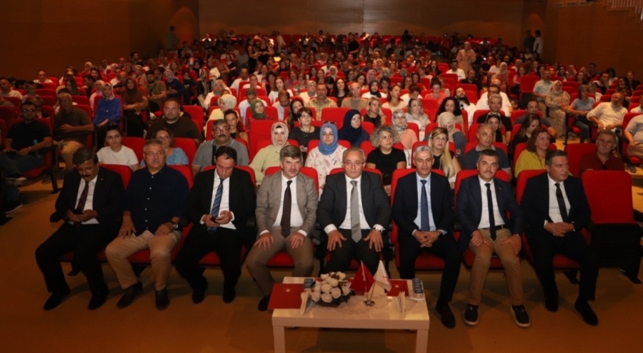 "Türkiye yüzyılı maarif modeli formatör öğretmenler buluşması" gerçekleştirildi
