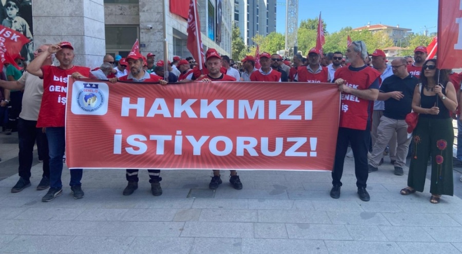 Bursa Nilüfer Belediyesi'nde çalışan Genel-İş üyelerinden eylem!
