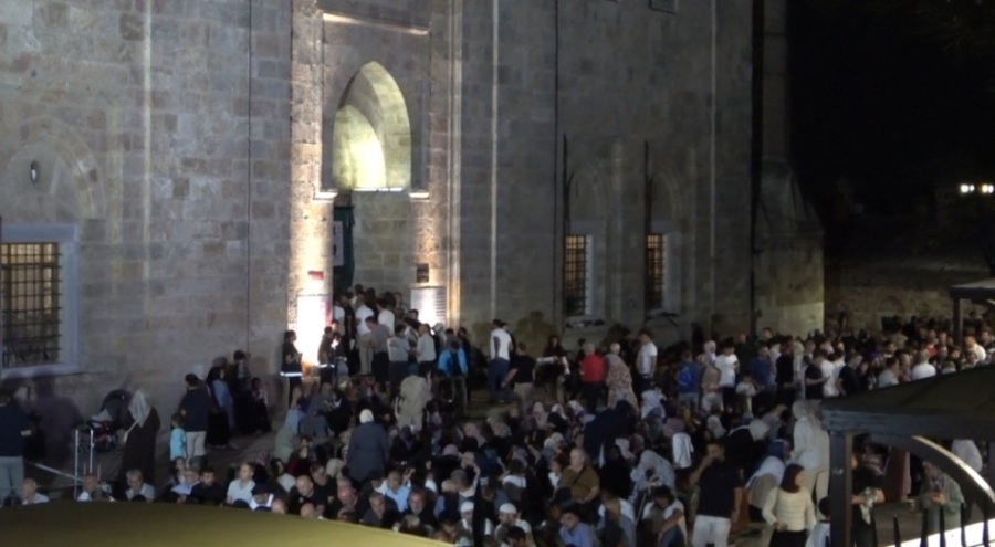 Bursa'da Mevlid Kandili manevi bir atmosferde idrak edildi