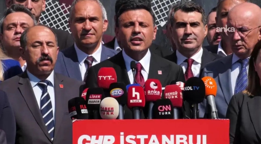 CHP'li il başkanları İstanbul'da: Özgür Çelik'ten 'görevimizin başındayız' mesajı
