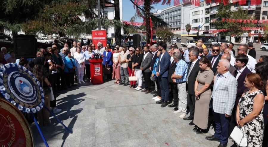 CHP Bursa İl Örgütü kuruluşun 102. yılını kutladı