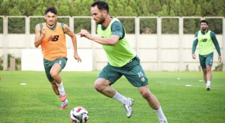 Bursaspor Mersin deplasmanı öncesi hazırlıklarına başladı