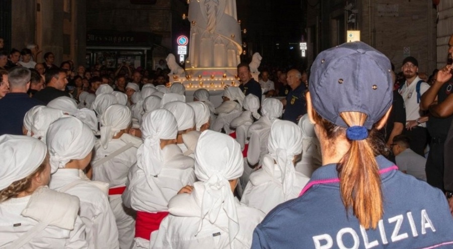 İtalya'da festival öncesi iki Türk vatandaşı tutuklandı