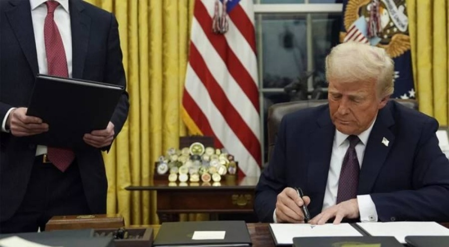 Trump, ABD Savunma Bakanlığı'nın ismini 'Savaş Bakanlığı' olarak değiştirdi