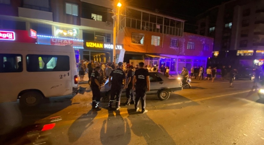 İki otomobil çarpıştı: 4 yaralı