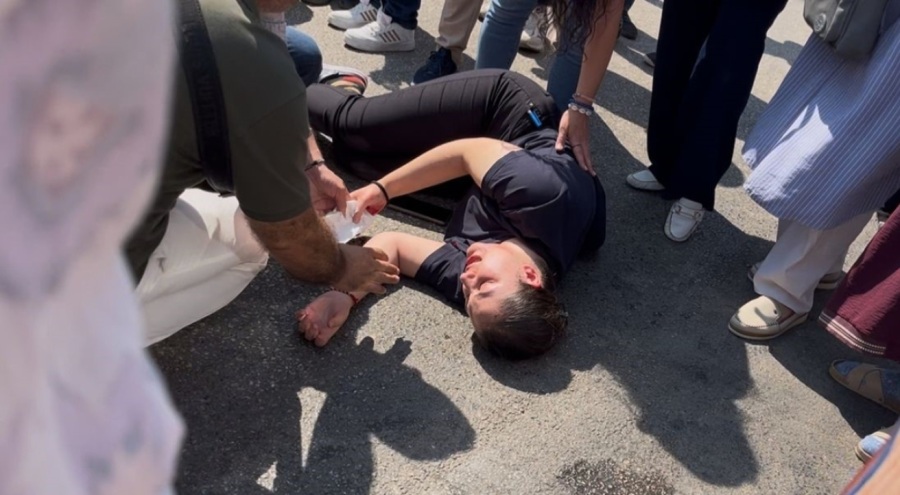 Bursa Heykel'de yolun karşısına geçen 2 kadına motosiklet çarptı