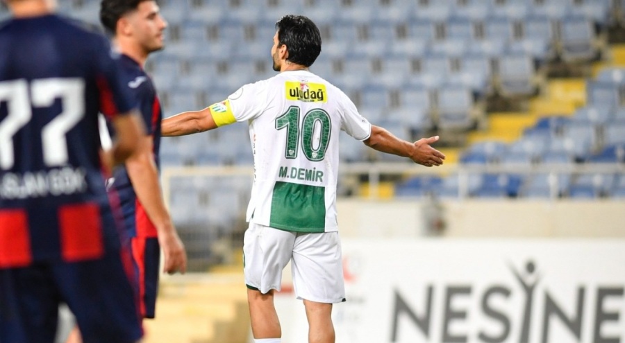 Bursaspor deplasmandan galibiyetle dönüyor!