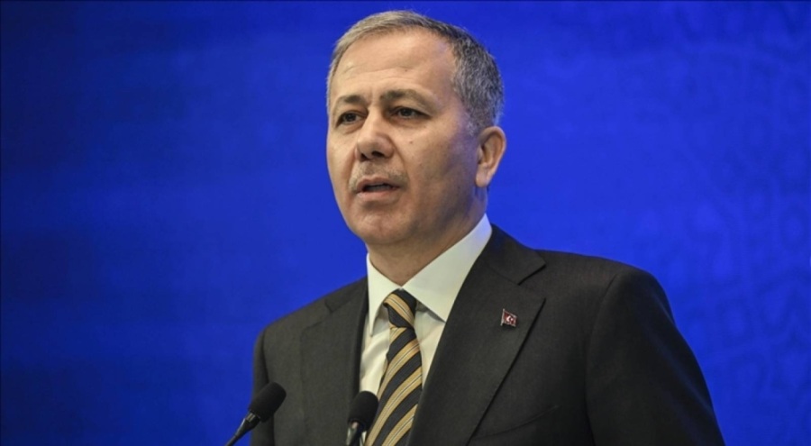 Bakan Yerlikaya: Mahkeme kararlarını yok saymak, halkı sokağa dökmeye çalışmak hukuka meydan okum...