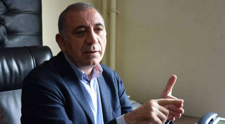 Gürsel Tekin: Orası baba ocağı, baba ocağının kapısı kapalı olmaz