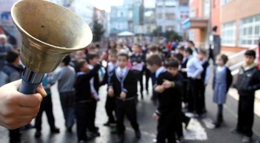 Tatil sona erdi: İlk ders "Yeşil Vatanı Korumak"
