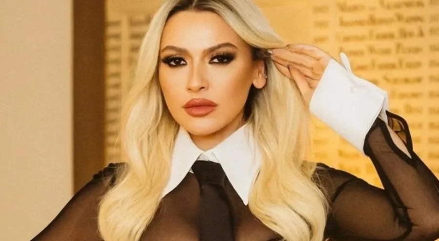 Hadise'den soruşturma başlatılan Manifest'e destek