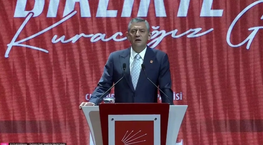 CHP lideri Özel'den 'Kayyım' çıkışı: Asla baş eğmeyeceğiz