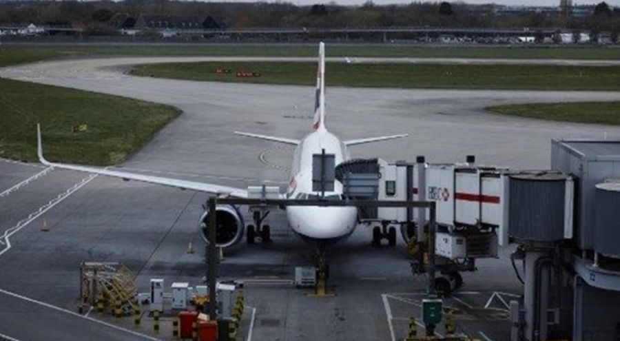 Londra'daki Heathrow Havalimanı'nda tehlikeli madde alarmı