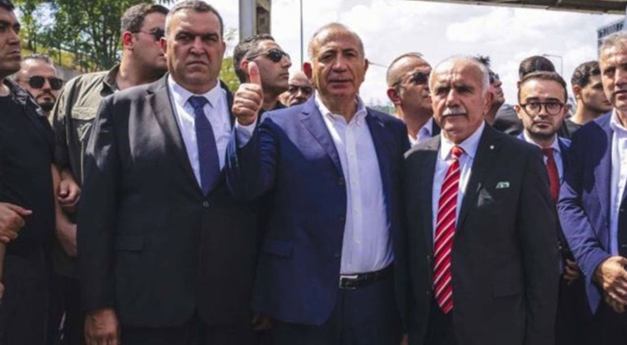 Kayyum olarak atanan Gürsel Tekin: Özgür Özel'i karşılamaya gideceğim