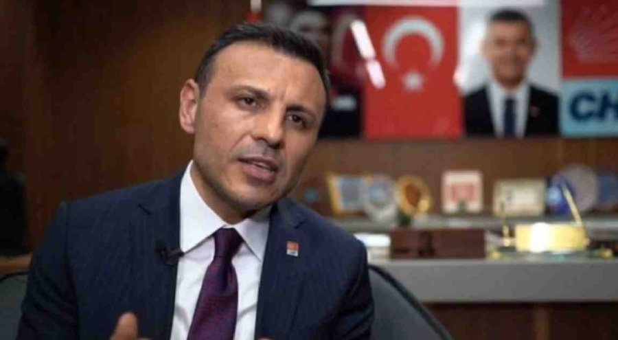 Yerine kayyum atanan Özgür Çelik'ten "görevimizin başındayız" mesajı