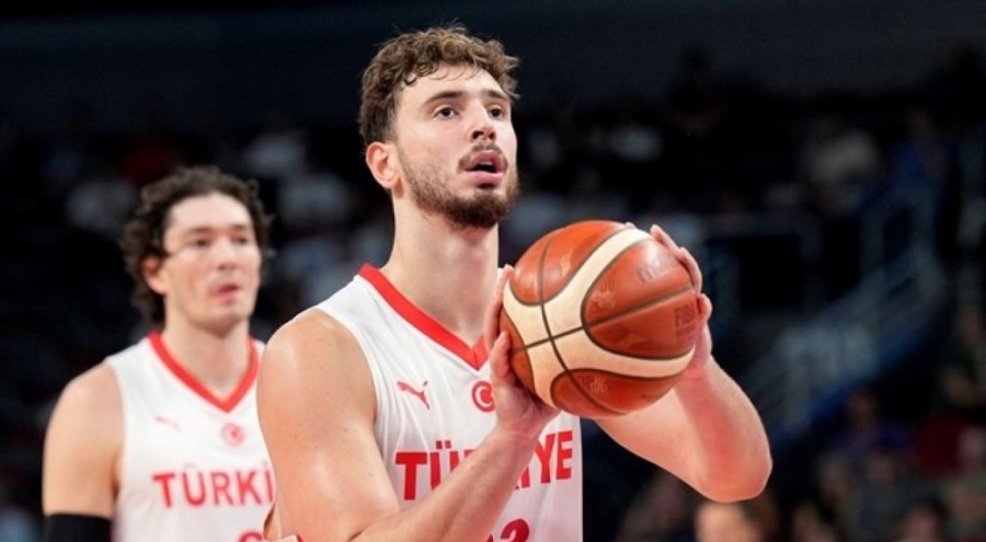 Alperen "Baba" Şengün, EuroBasket tarihine geçti