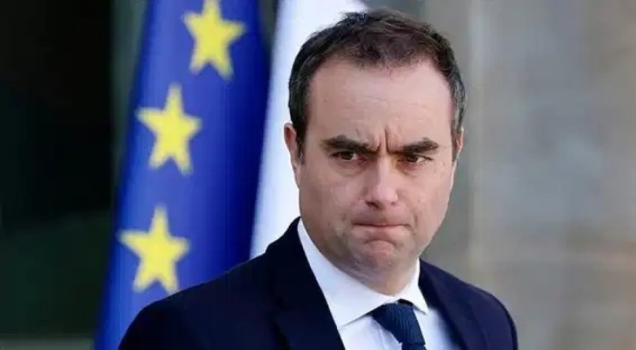 Sebastien Lecornu'yu yeni başbakan olarak atadı