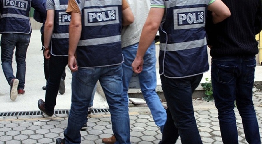 Bursa dahil 14 ilde FETÖ'nün emniyet mahrem yapılanmasına yönelik operasyon