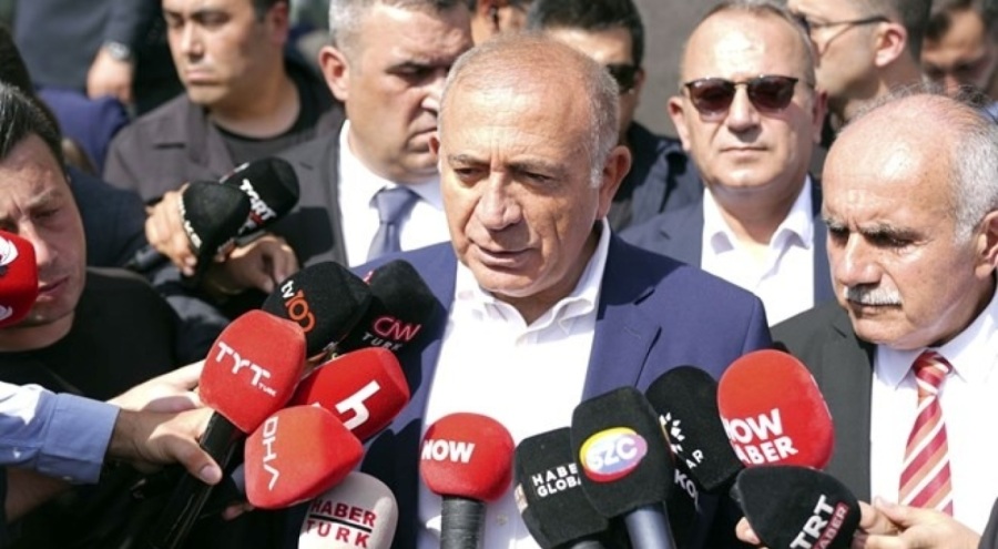 Kayyum Gürsel Tekin il kongresinde oy kullanamayacak