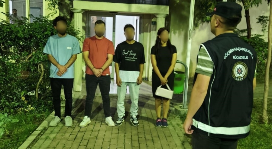 Bursa'da göçmen kaçakçılığı operasyonunda 4 kişi yakalandı!