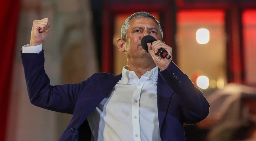Özgür Özel bu akşamı işaret etti, saat verdi!