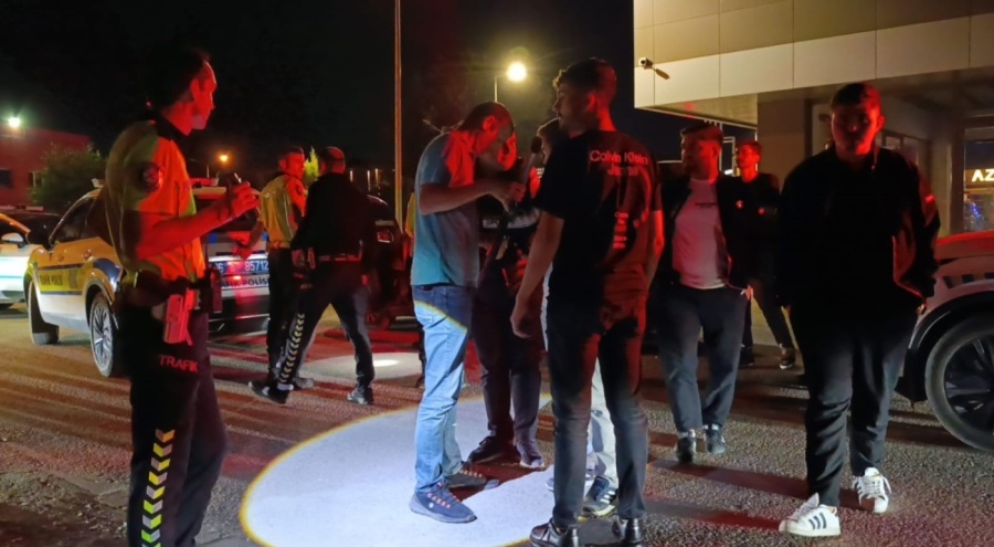 Bursa'da mobilyacının yaptığı ahşap silah polisi harekete geçirdi