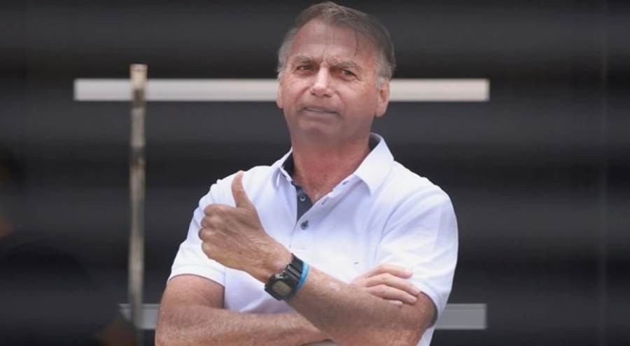 Bolsonaro "darbe girişiminden" mahkum oldu