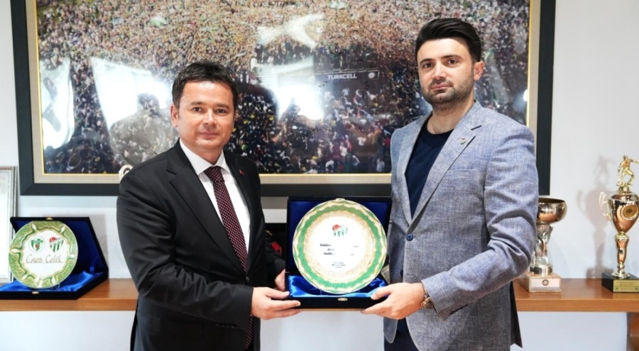 Osmangazi Belediye Başkanı Erkan Aydın'dan Bursaspor'a ziyaret